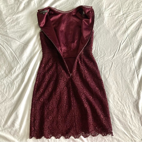 COPY - Deep plum lace/crochet embroidered bodycon dress size 2 from Forever New - Picture 5 of 6